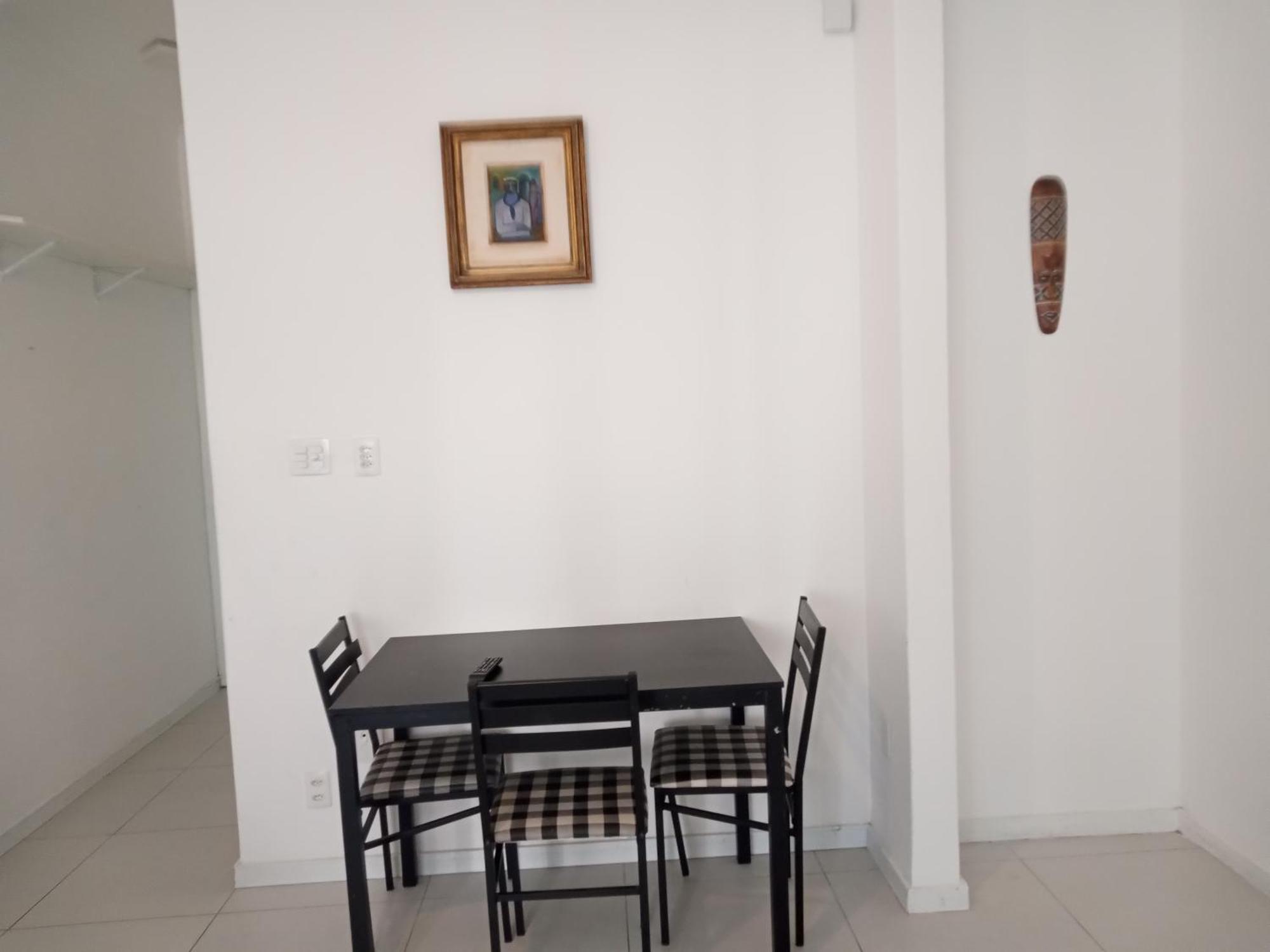 Apartamento Do Bruno - 1 E Sala Predio Vista Ao Mar- Frente A Do Gonzaga